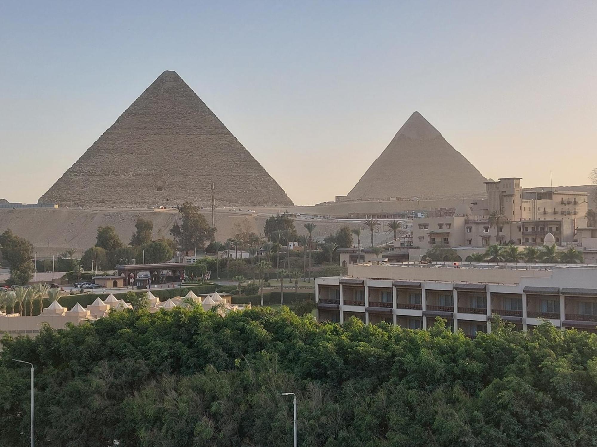 Doudou Pyramids View Hotel Kafrat al Jabal Экстерьер фото