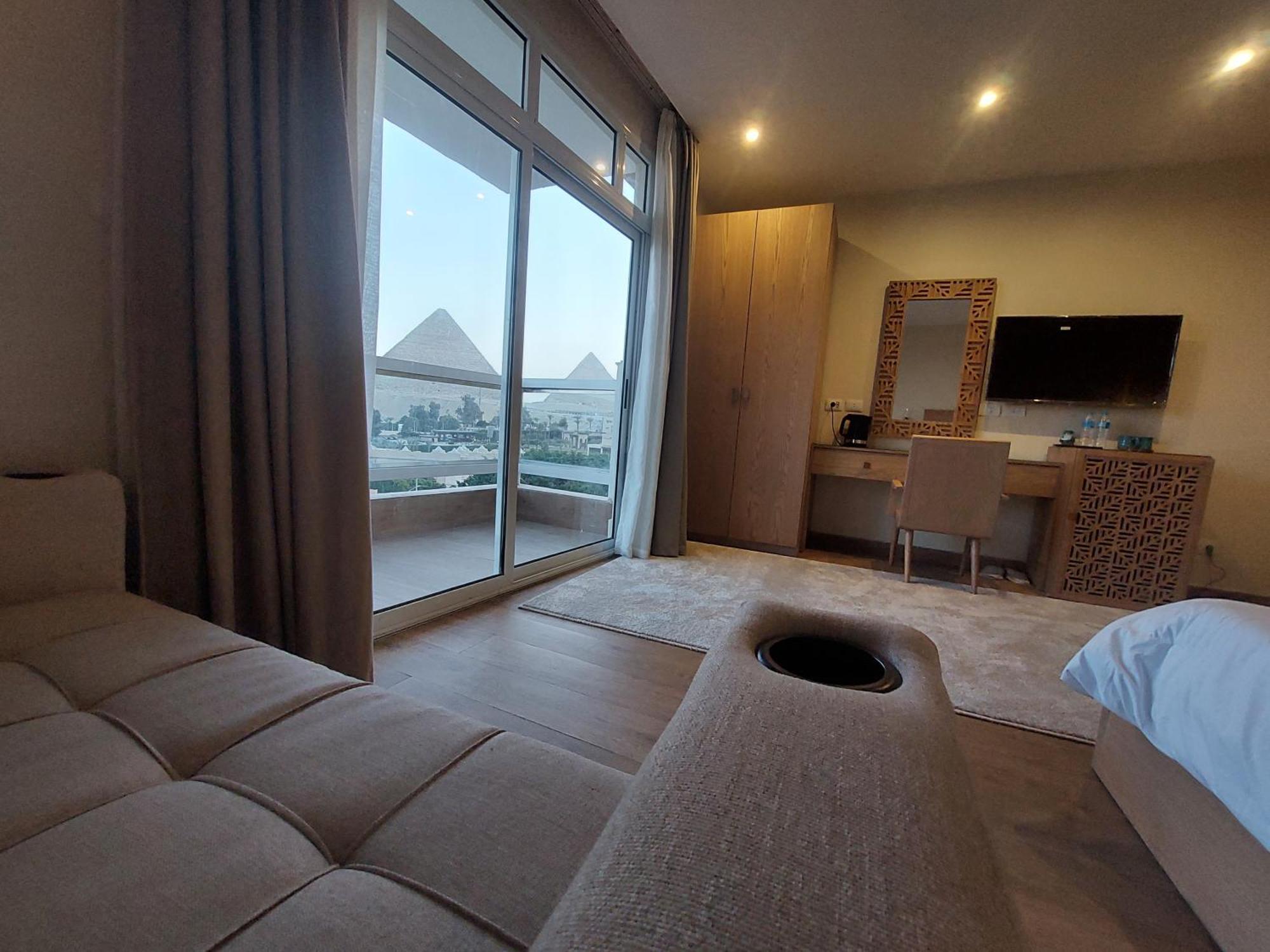 Doudou Pyramids View Hotel Kafrat al Jabal Экстерьер фото