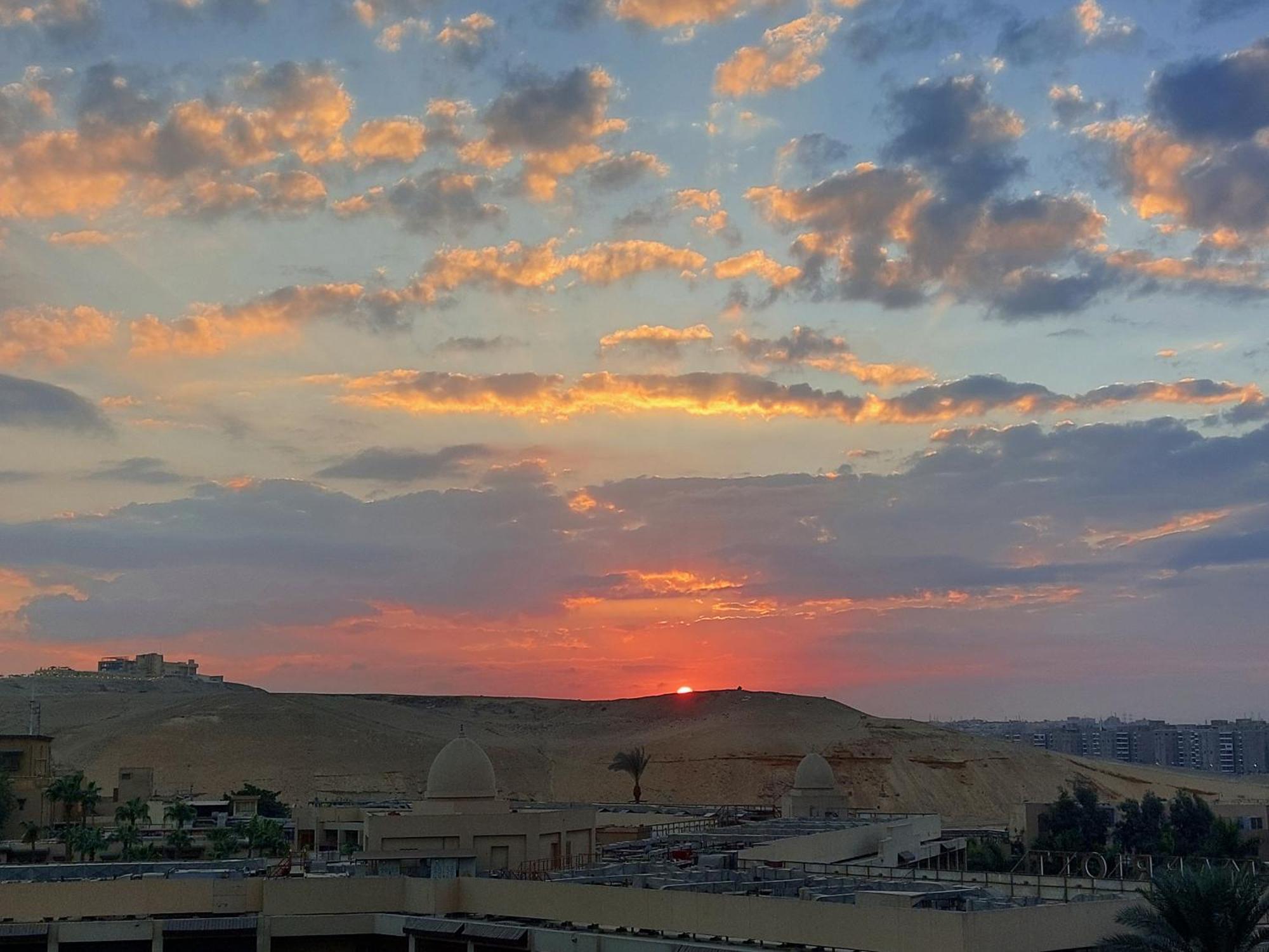 Doudou Pyramids View Hotel Kafrat al Jabal Экстерьер фото