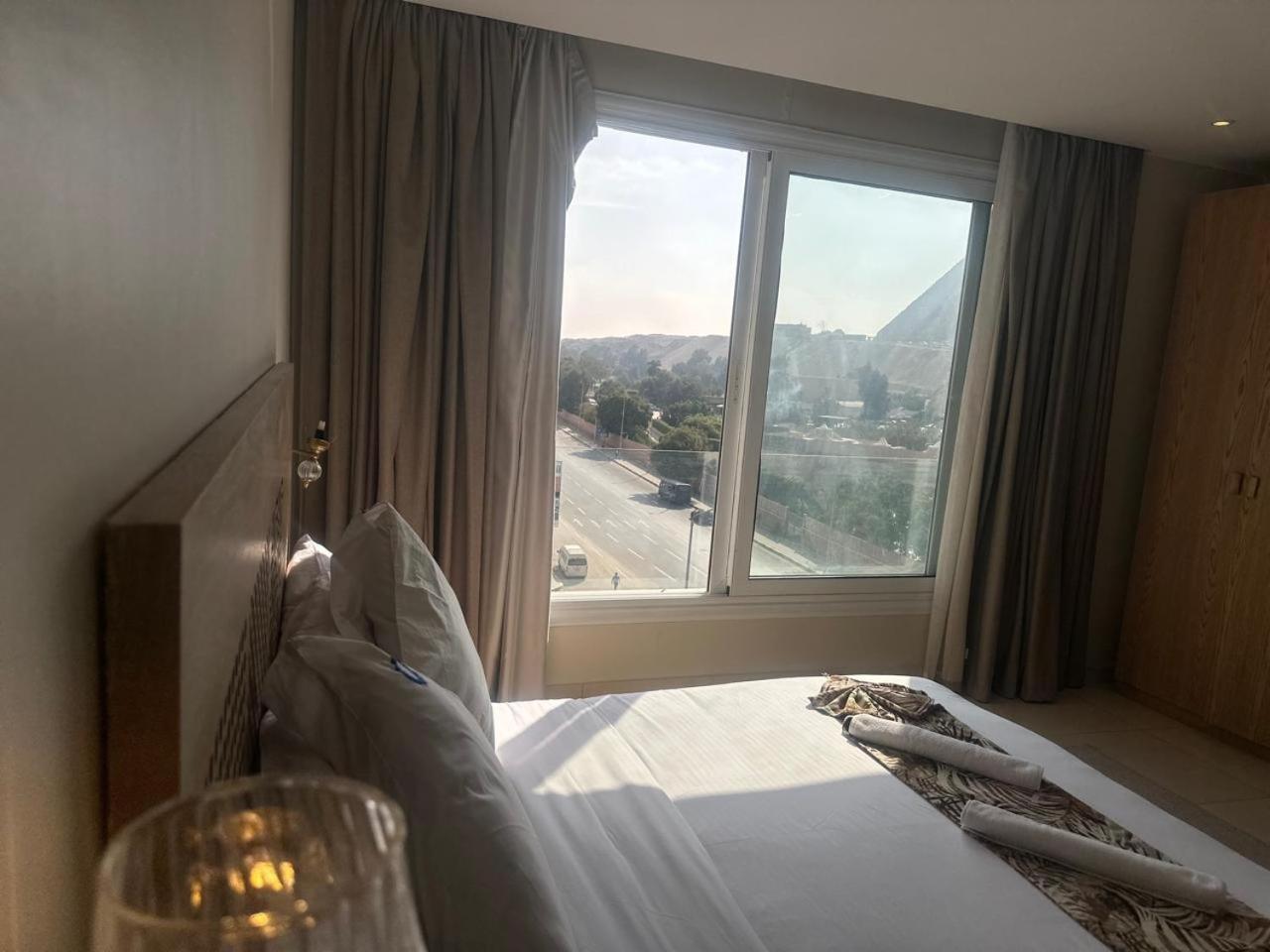 Doudou Pyramids View Hotel Kafrat al Jabal Экстерьер фото