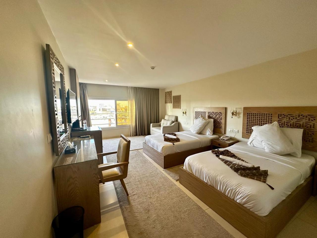 Doudou Pyramids View Hotel Kafrat al Jabal Экстерьер фото