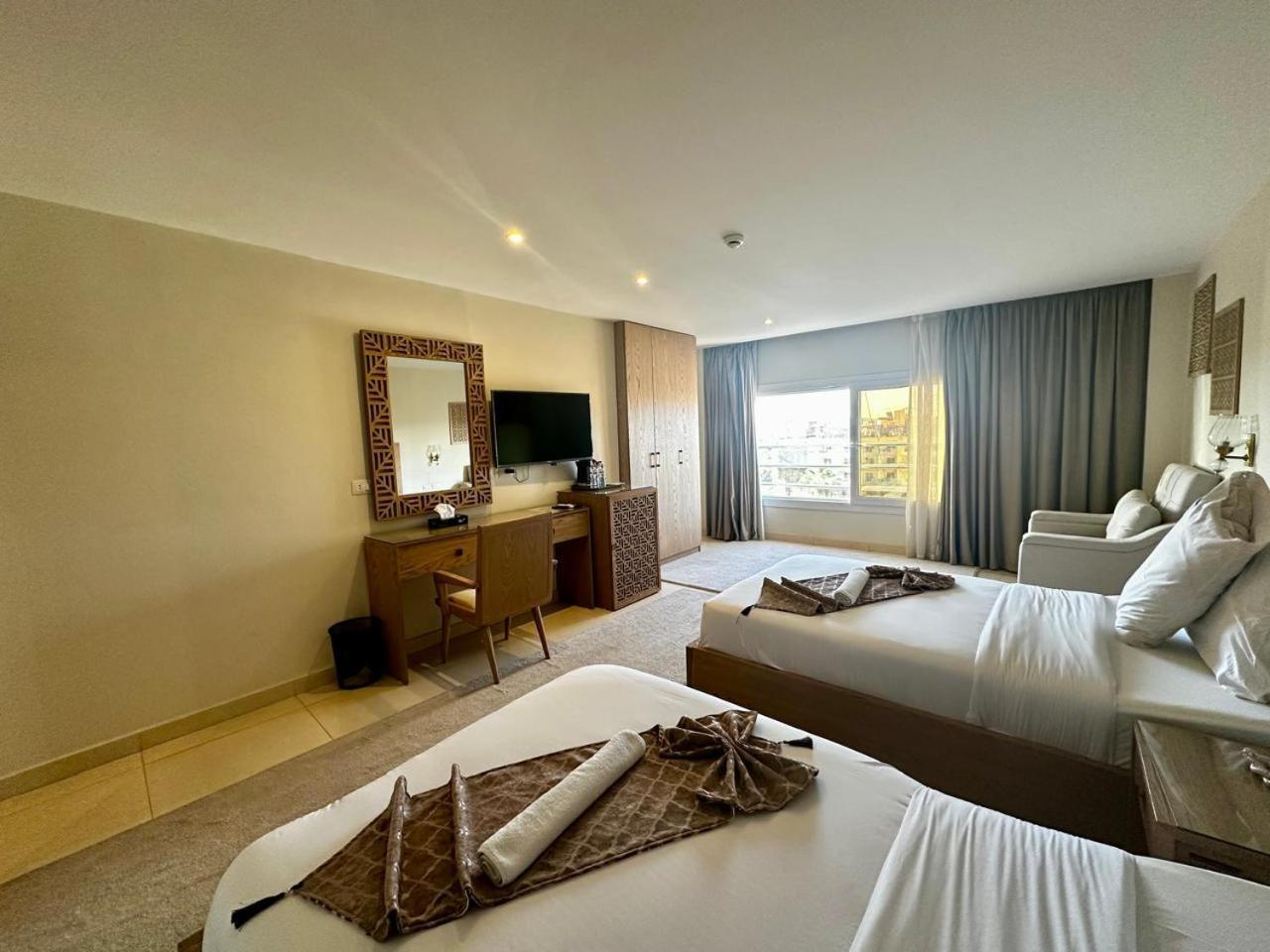 Doudou Pyramids View Hotel Kafrat al Jabal Экстерьер фото